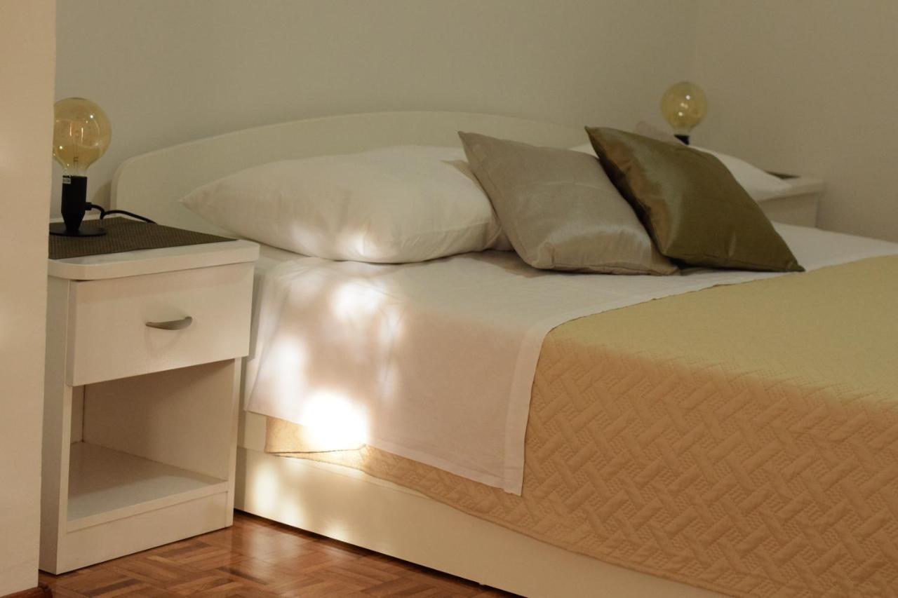 Studio Apartman Marina Vodice Exteriör bild