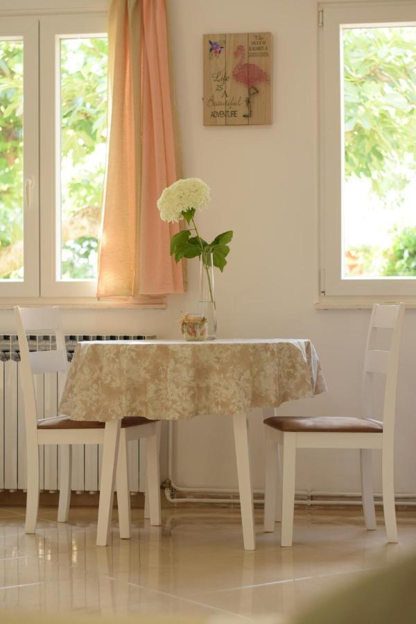 Studio Apartman Marina Vodice Exteriör bild