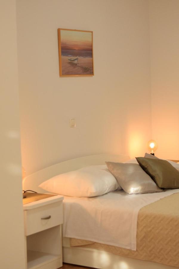 Studio Apartman Marina Vodice Exteriör bild